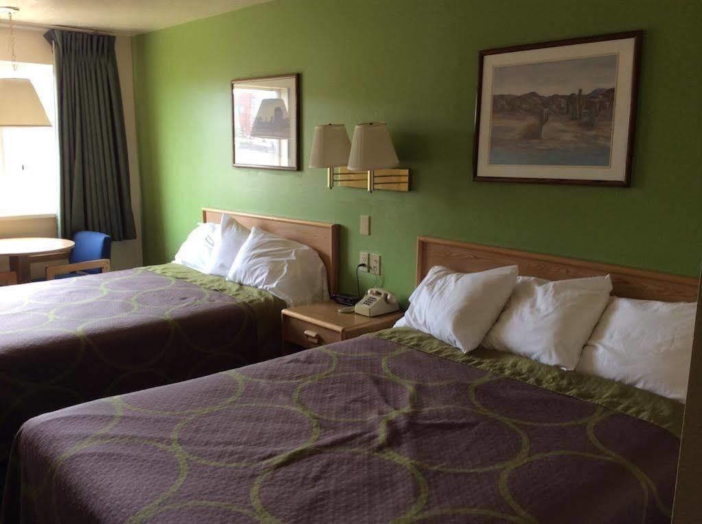 Super 8 By Wyndham Vernal Ut Bagian luar foto